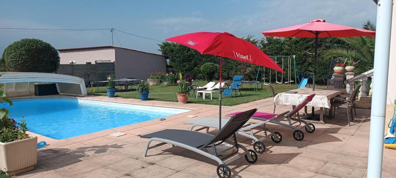 Charmante Maison Avec Piscine Anneyron Екстериор снимка