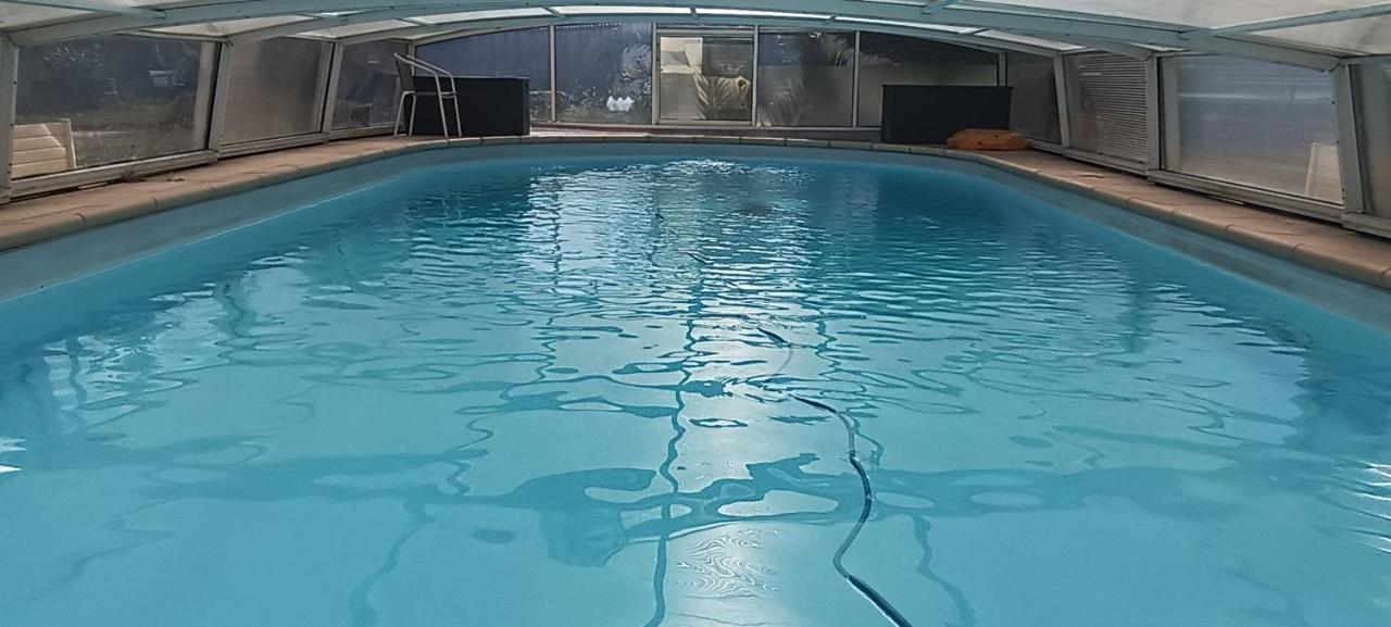 Charmante Maison Avec Piscine Anneyron Екстериор снимка